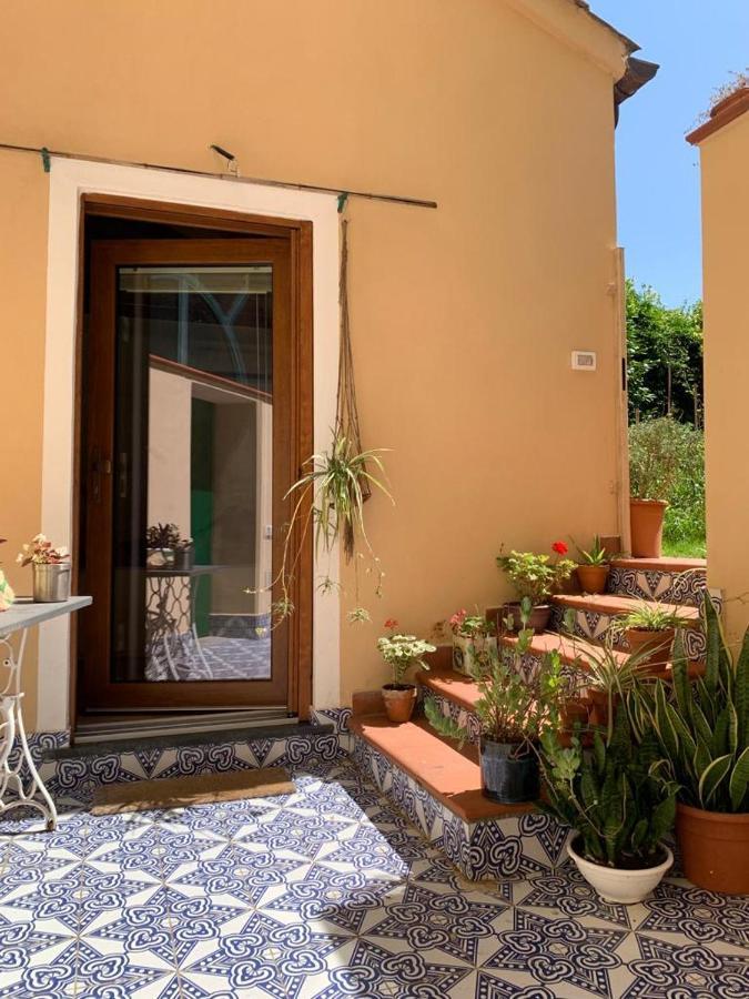 La Stanza In Giardino Bed & Breakfast Cava deʼ Tirreni Eksteriør bilde